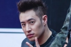 潘玮柏灵异事件 超级恐怖背女鬼背了至少两年