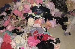 男子频盗女士内衣穿 心理变态满足自己的欲望