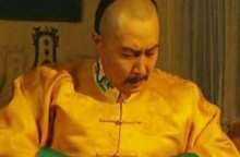 古代皇帝每天如何批奏折？康熙有三个字很好用