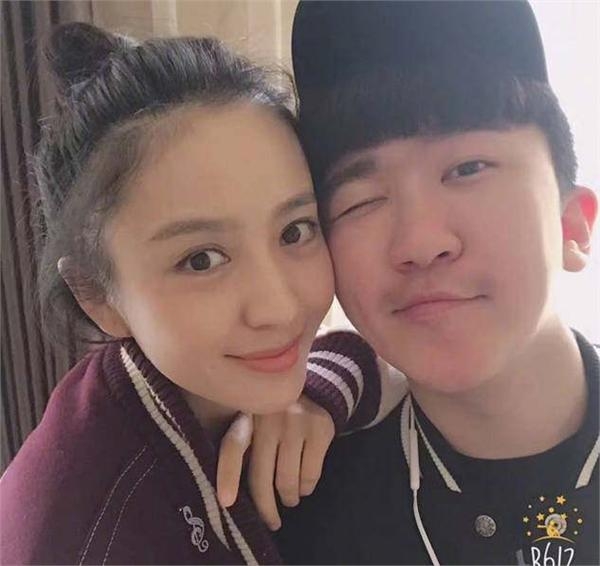 王思聪李易峰K歌至凌晨 他的朋友圈里张大大是个神奇的存在