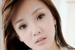 女星为父还债出道 陈子玄谈起还债之路一度落泪