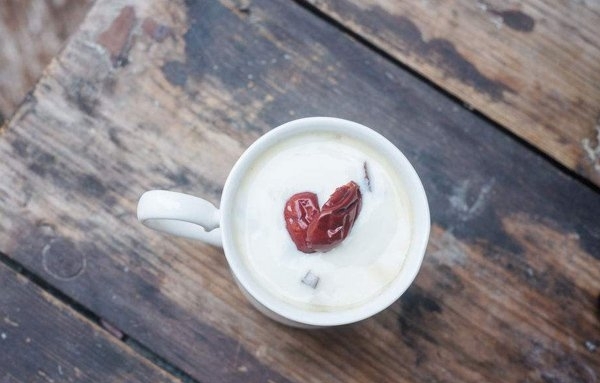 慢性胃炎能喝酸奶吗