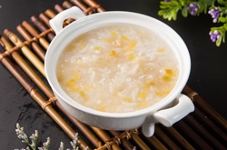 经期水肿怎么办 喝3种粥消除体内多余水分