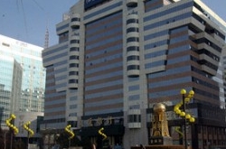 中国最值钱之地 两公里大街齐聚多家金融机构