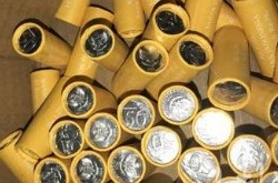 警察查获4吨走私外币 改为外币收藏品对外发售
