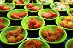 山东高校“良心餐厅”走红 一元菜肴让你吃到饱