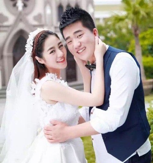 畢暢結婚了嗎 金鴻鳴老婆是畢暢