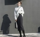 百褶半身裙怎么穿好看 百褶半身裙配什么衣服