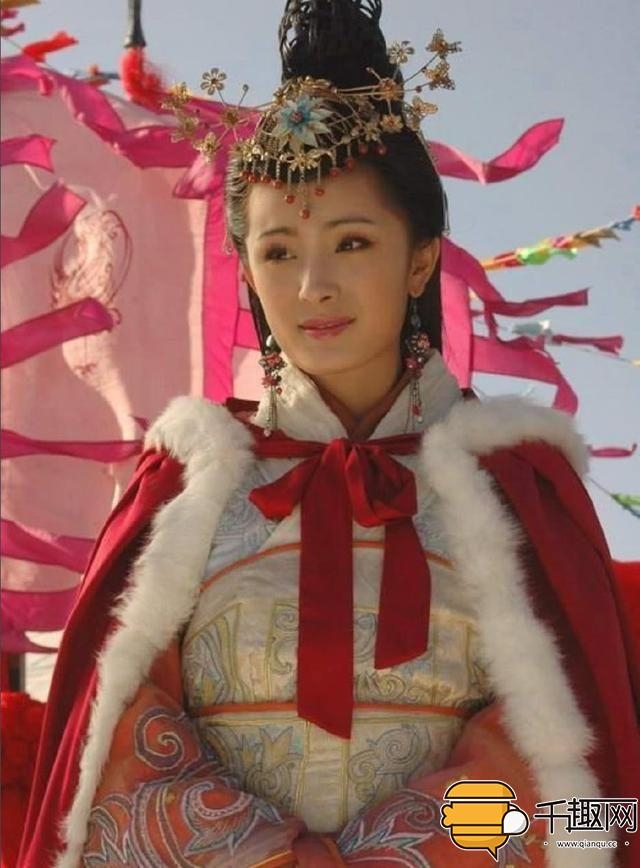 她是古代四大美女之首，三任丈夫竟是父子關係，要回到故國卻遭拒