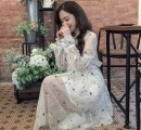 春暖花开 穿着碎花裙去郊游