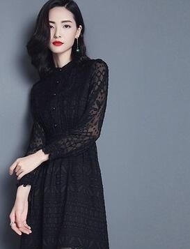 黑色连衣裙好看吗 时尚的春季连衣裙都有哪些