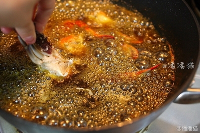 泰国蒜蓉辣酱海鲜锅步骤10