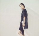 碎花西装怎么选择穿着？ 蒋欣教你两种风格随意