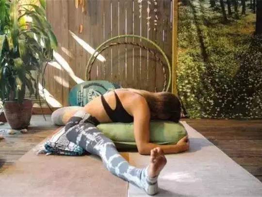 4瑜伽練習的修複運動：修複瑜伽了解一下.jpg